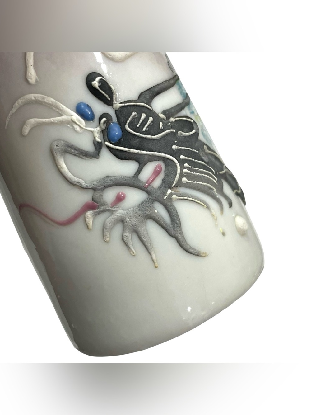 Vintage 1960s Dragonware Moriage Niagara Falls Canada Salt and Pepper Shakers - Picture 8 of 9